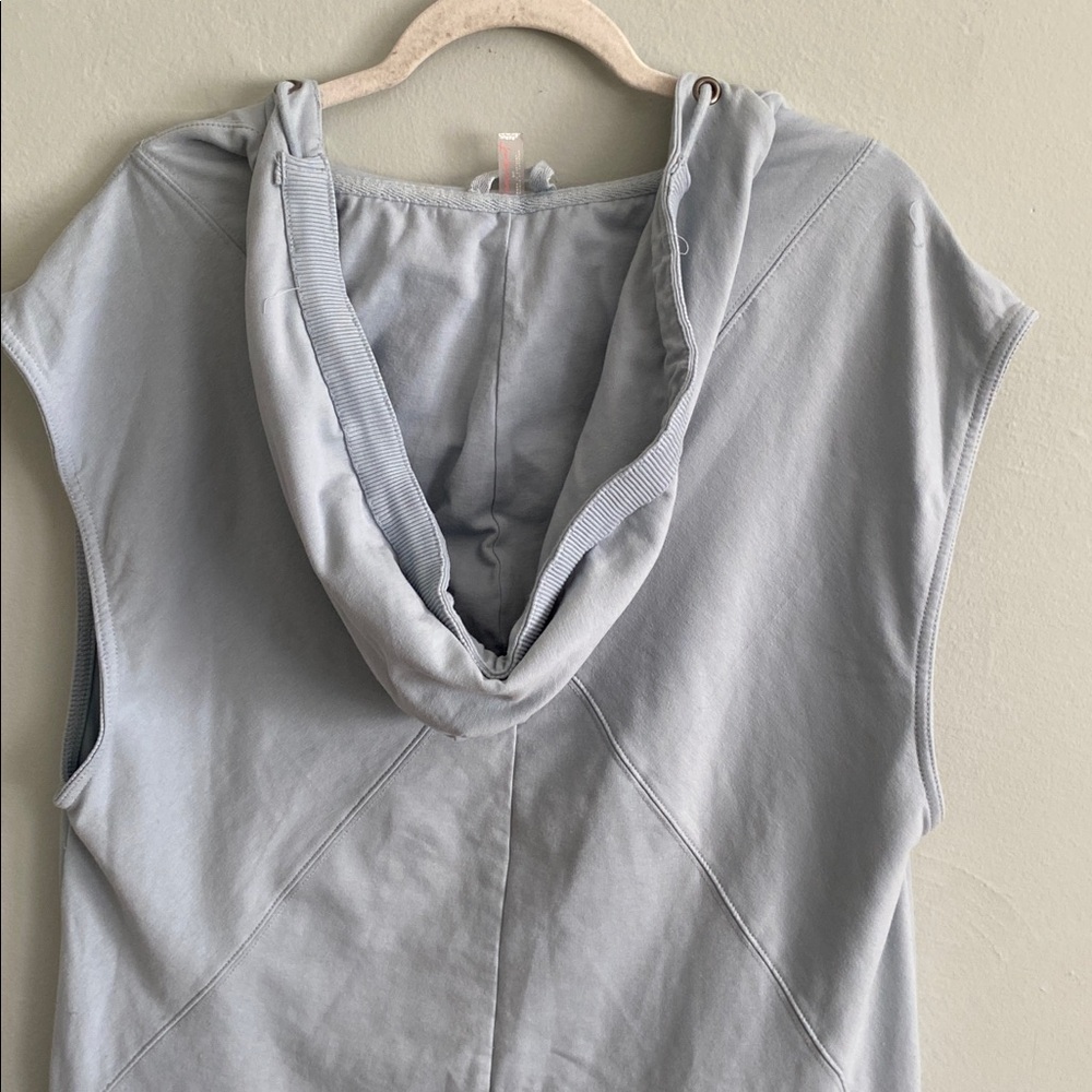 Free People Movement Women’s Light Blue Sleeveless Jumpsuit Romper Size Small - Picture 7 of 10